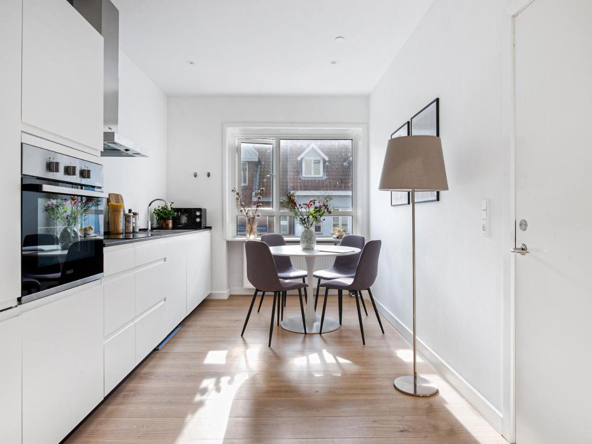 Sanders Fjord - Inviting One-Bedroom Apartment In Center Of Роскілле Екстер'єр фото