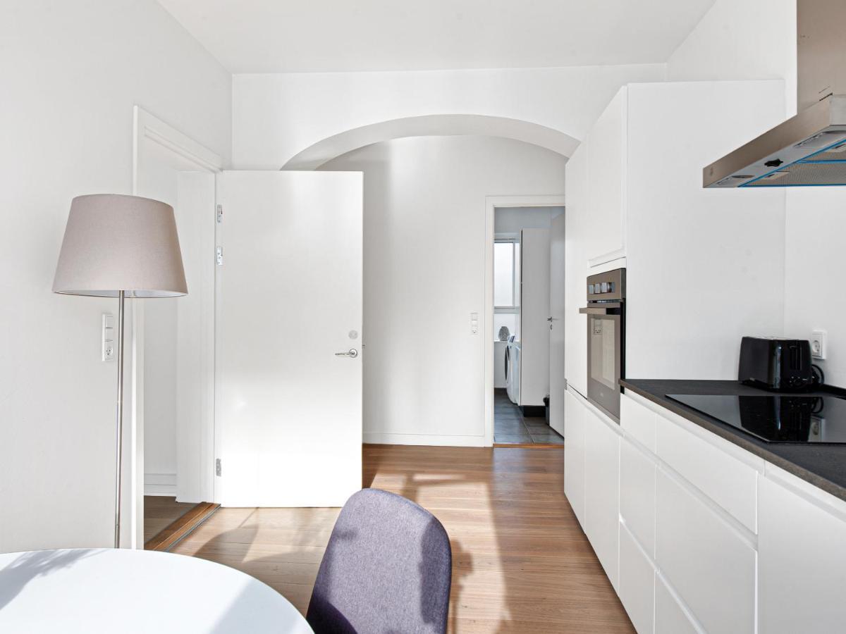 Sanders Fjord - Inviting One-Bedroom Apartment In Center Of Роскілле Екстер'єр фото